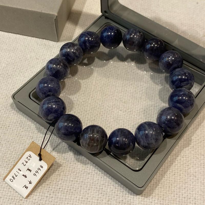 大學生賣水晶｜堇青石 百貨水晶 現貨 原相機直拍 無濾鏡 最真實的照片 最優惠的價格-細節圖9