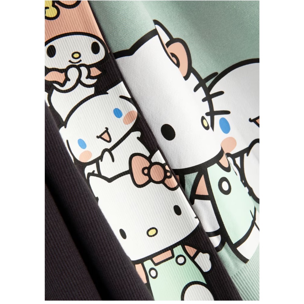 現貨🚚110-116cm英國🇬🇧Primark🇬🇧Hellokitty喇叭褲套裝5-6y-細節圖3