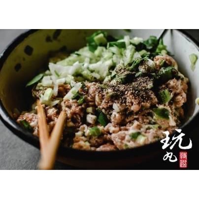 廠商現貨〈第2團〉-【蔥阿伯】爆漿青蔥豬🐷肉貢丸 300g/包--細節圖5