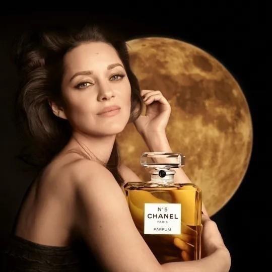 廠商現貨正貨平輸 中標香奈兒CHANEL N°5典藏香水限量版1.5ml (有外盒)-細節圖3