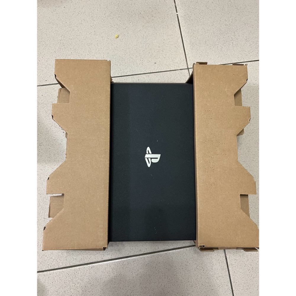 pd4說明：PRO型遊戲主機 2.容量：1TB/韌體版本：8.02以後-細節圖3