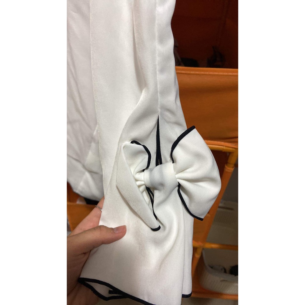 NET手袖蝴蝶結上衣-細節圖2