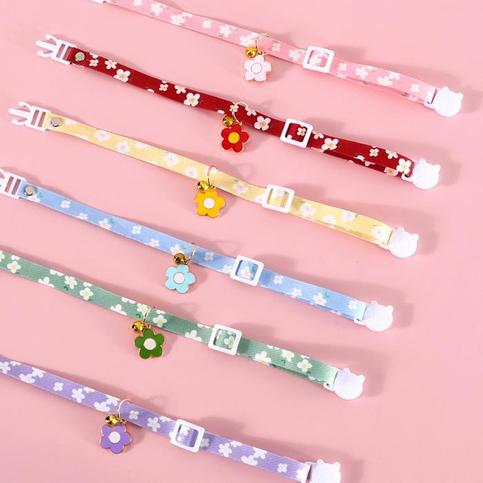 『伊果~現貨秒出』寵物飾品 寵物項圈 寵物項鍊 可調節項圈 小花項圈 花朵項鍊 鈴鐺項圈 貓項圈 貓項鍊 狗項圈-細節圖3