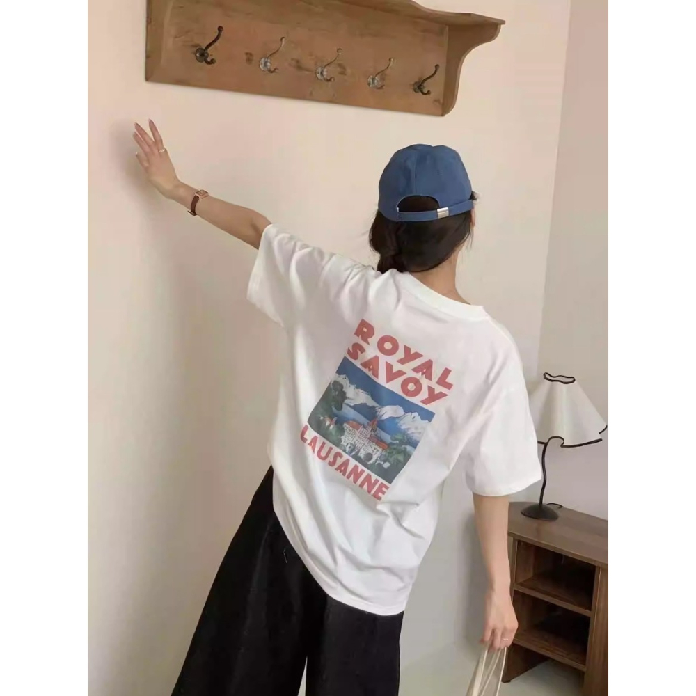 M SELCT 韓版 韓系 夏季新款背後風景字母印花寬鬆圓領休閒 短袖T恤上衣女 (白/深灰)-細節圖5