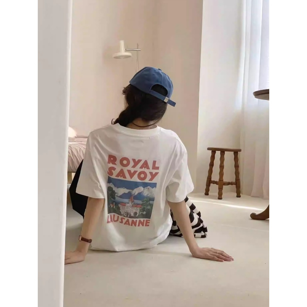 M SELCT 韓版 韓系 夏季新款背後風景字母印花寬鬆圓領休閒 短袖T恤上衣女 (白/深灰)-細節圖7