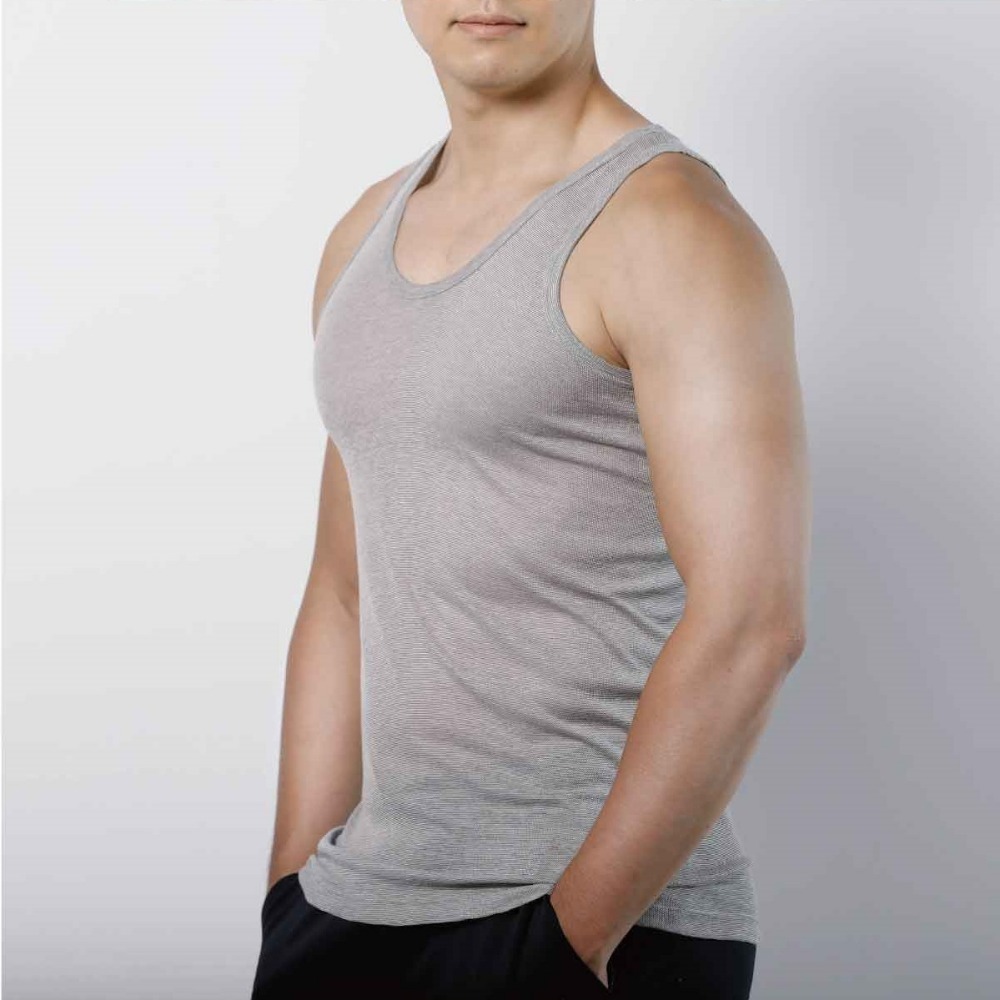 台灣製~現貨+預購  竹炭抗汗臭挖背背心~消臭抑菌~涼感速乾~透氣排汗~M~XXL~-細節圖2