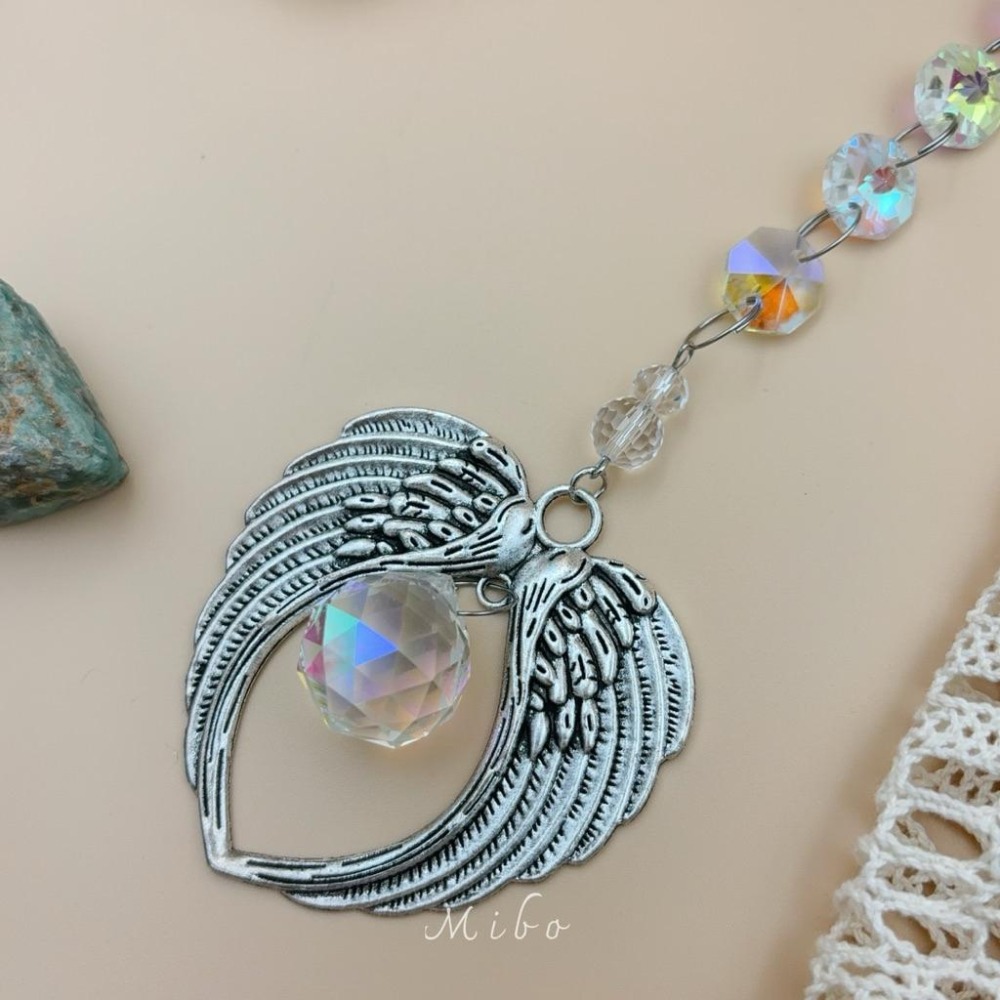 Suncatcher 天使翅膀太陽捕手｜光影療癒 銀色 掛飾 歐美風 居家裝飾 禮物 喬遷擺設-細節圖3
