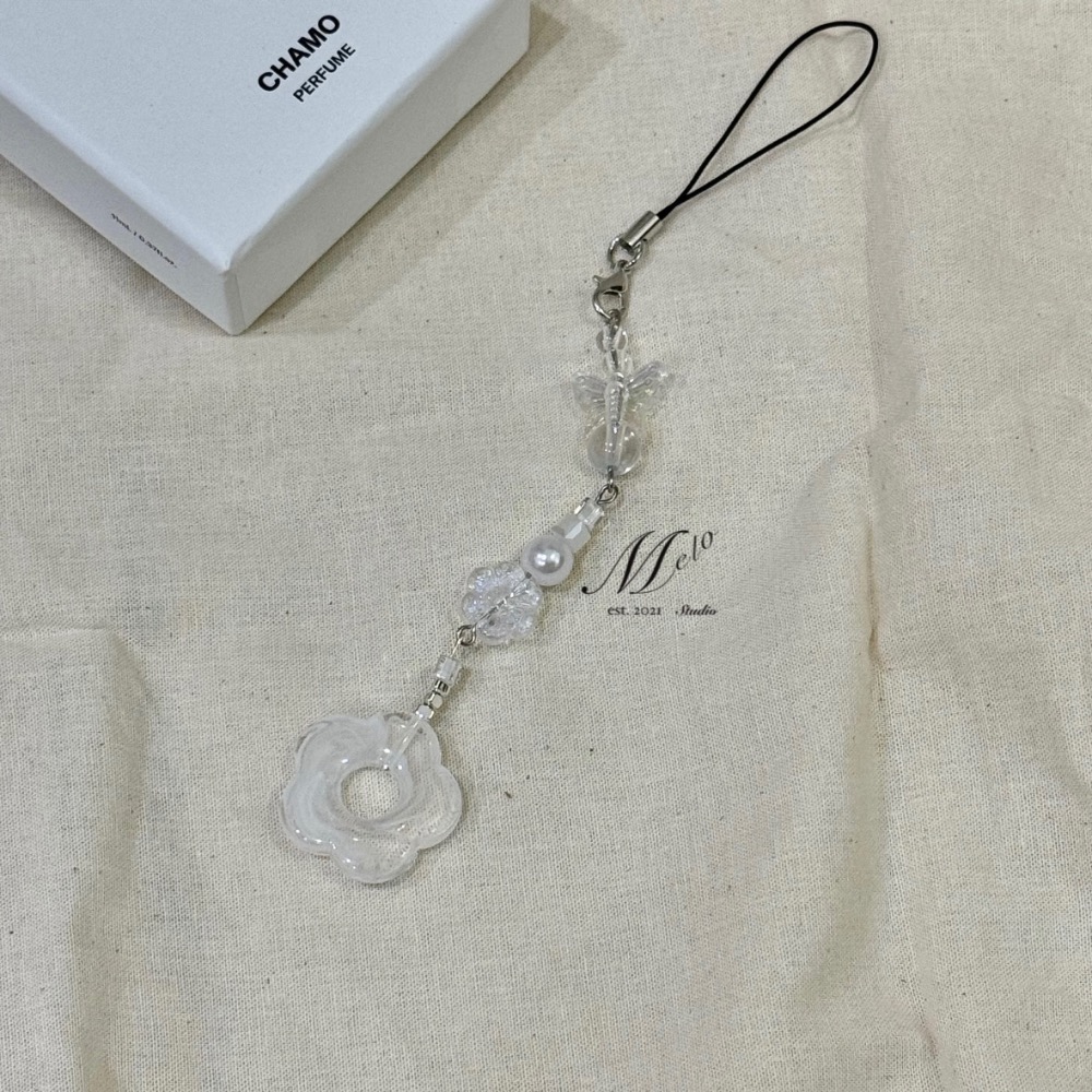 透明y2k感花花小珠可愛吊飾-細節圖2