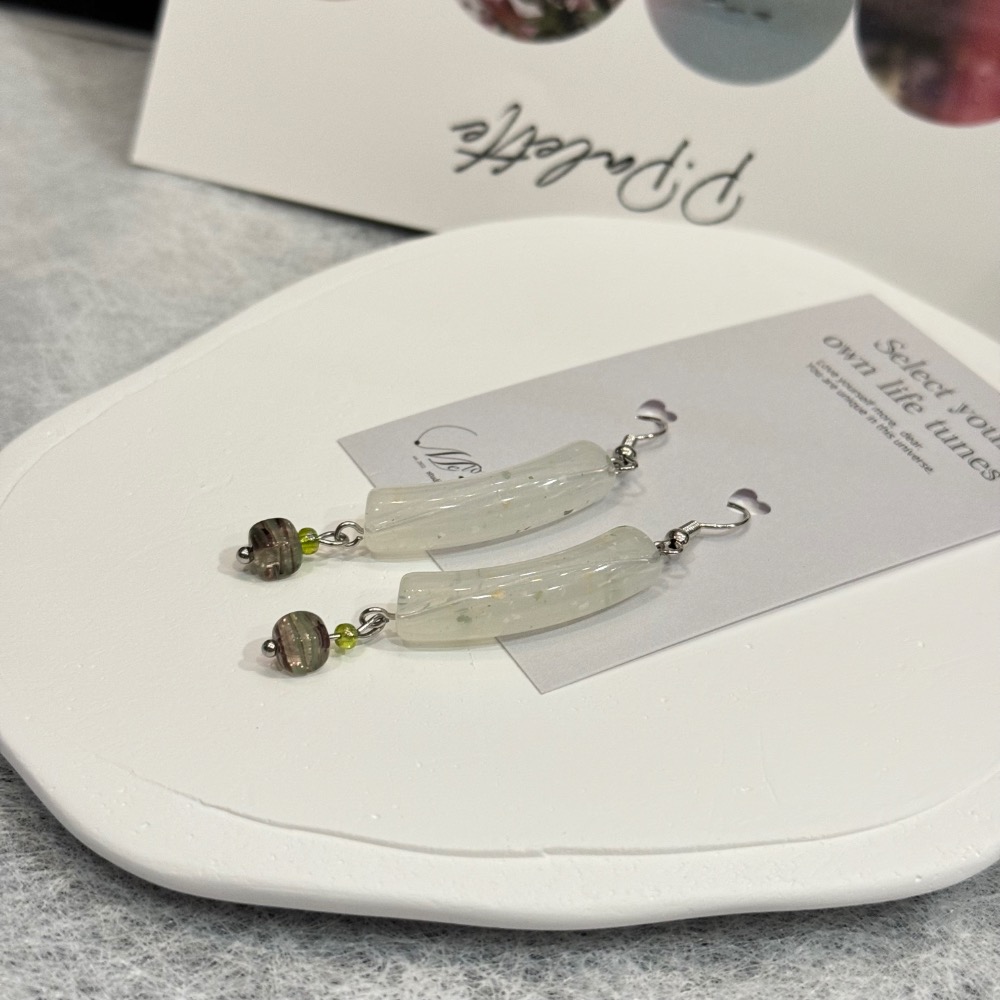 【MeloMade】 ［可愛花花、彎管撞色y2k復古耳環］-細節圖5