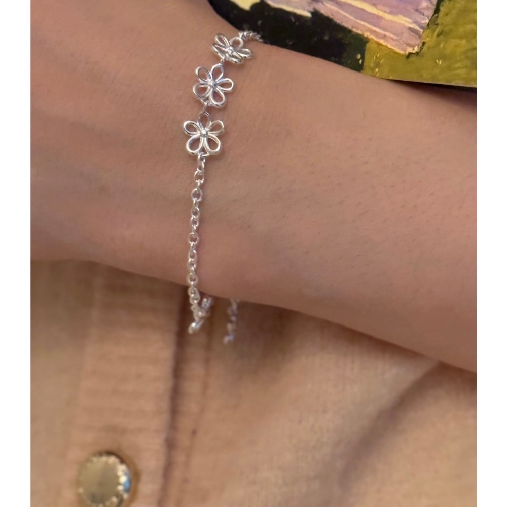 𝓶𝓮𝓵𝓸𝓼𝓮𝓵𝓮𝓬𝓽韓國預購 ღ925silver純銀 五瓣花銀飾手鏈-細節圖3