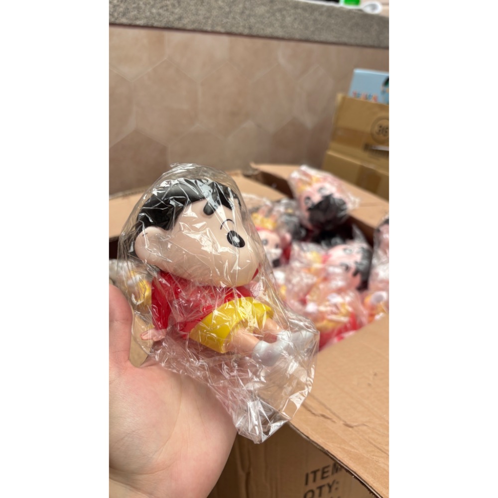 瑕疵出清🧸蠟筆小新手機支架（大隻）-細節圖2