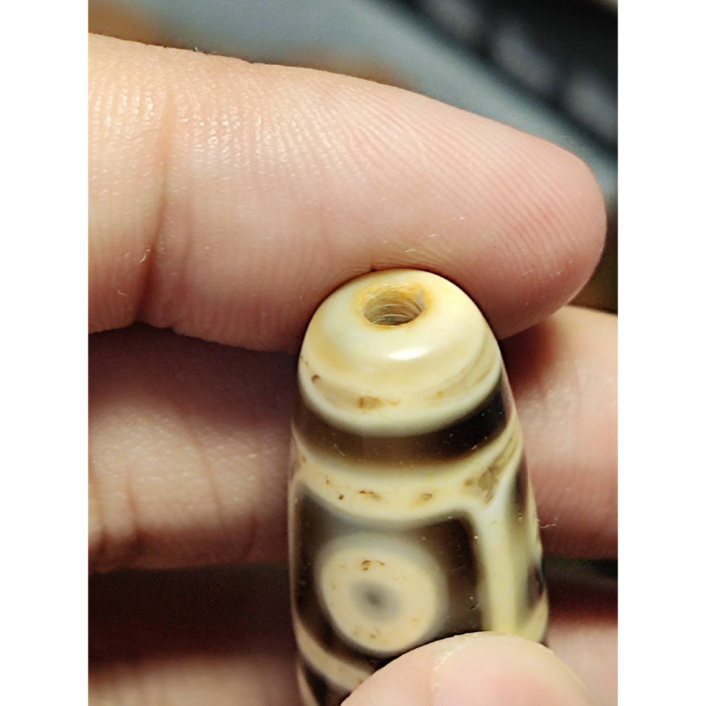 老山腳至純老牙黃九眼天珠yzi398 - 老山腳天珠Dzi beads - iOPEN Mall