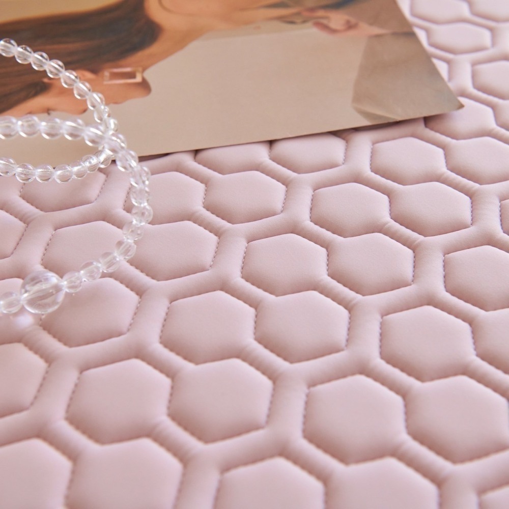 【台灣現貨】全台獨家👉🏻冰糯乳膠同款床包三件組  乳膠夾層雙倍柔軟（限宅配）-細節圖2