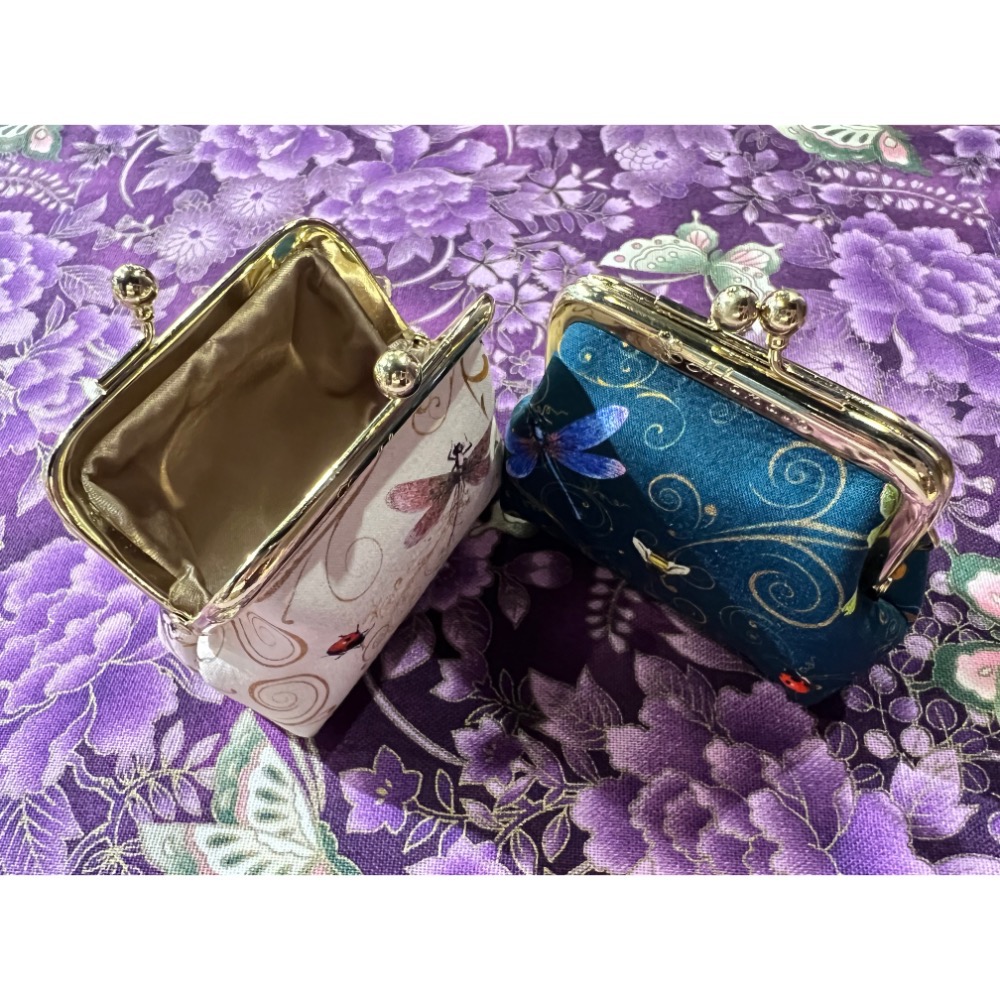 翩翩起舞-蜻蜓-Alamain手工小口金發財包-細節圖2