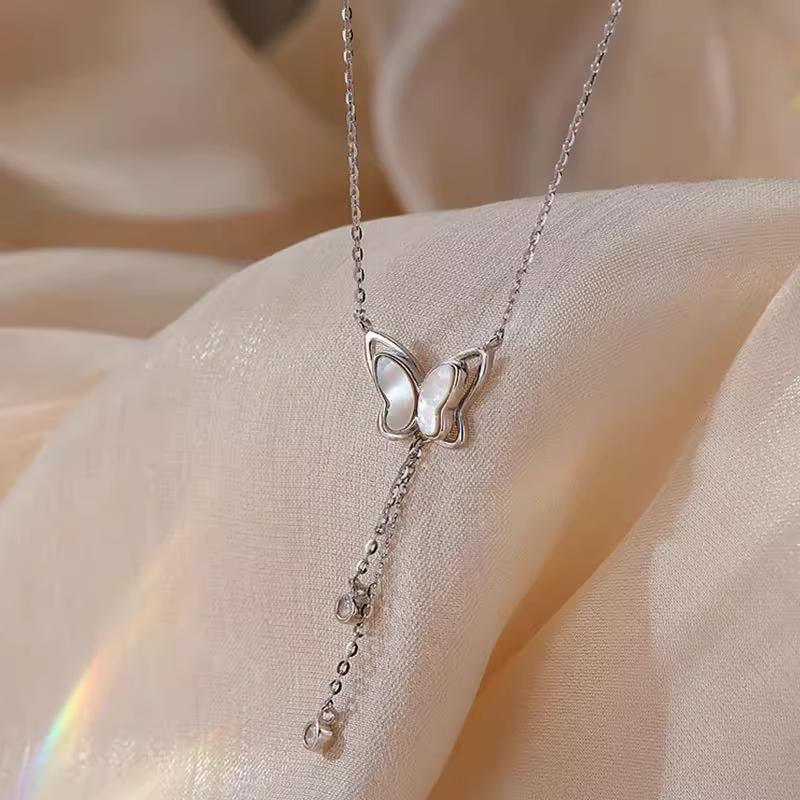 蝴蝶 流蘇 純銀項鍊 水晶 項鍊 銀項鍊 純銀 飾品 925 項鍊女 鎖骨鏈 銀鏈 禮物 生日禮物 情侶禮物 鑽 莫桑鑽-細節圖4