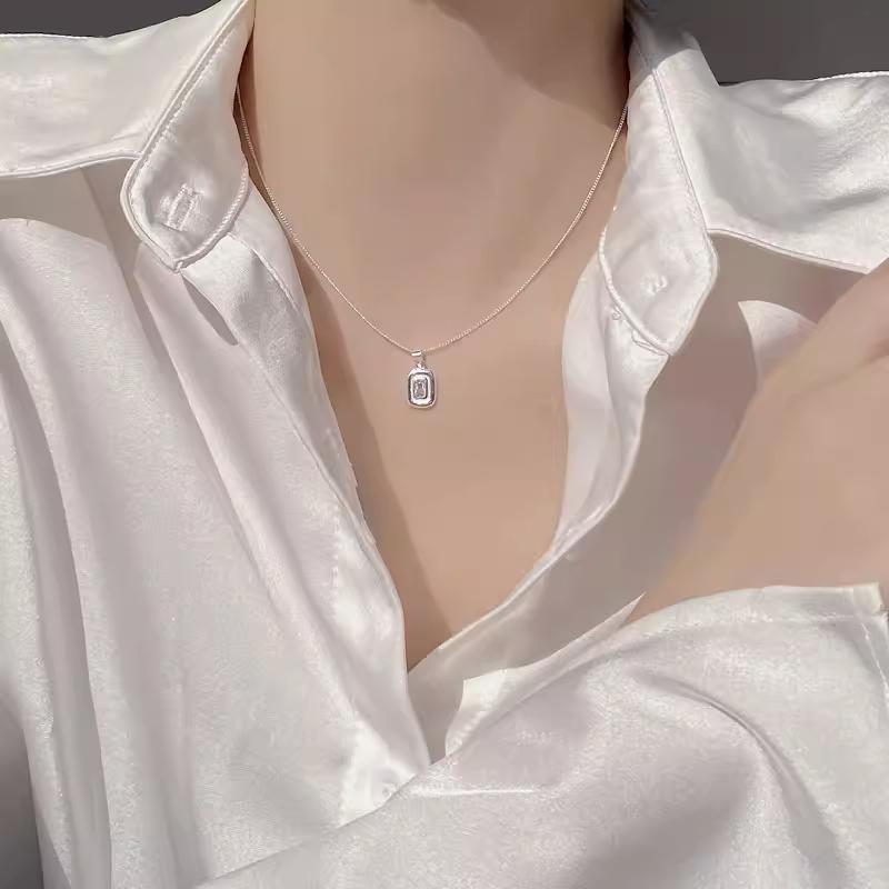 現貨 純銀項鍊 項鍊 銀項鍊 純銀 飾品 925 項鍊女 銀飾 鎖骨鏈 銀鏈 禮物 生日禮物 情侶禮物 水晶項鍊 水晶-細節圖2