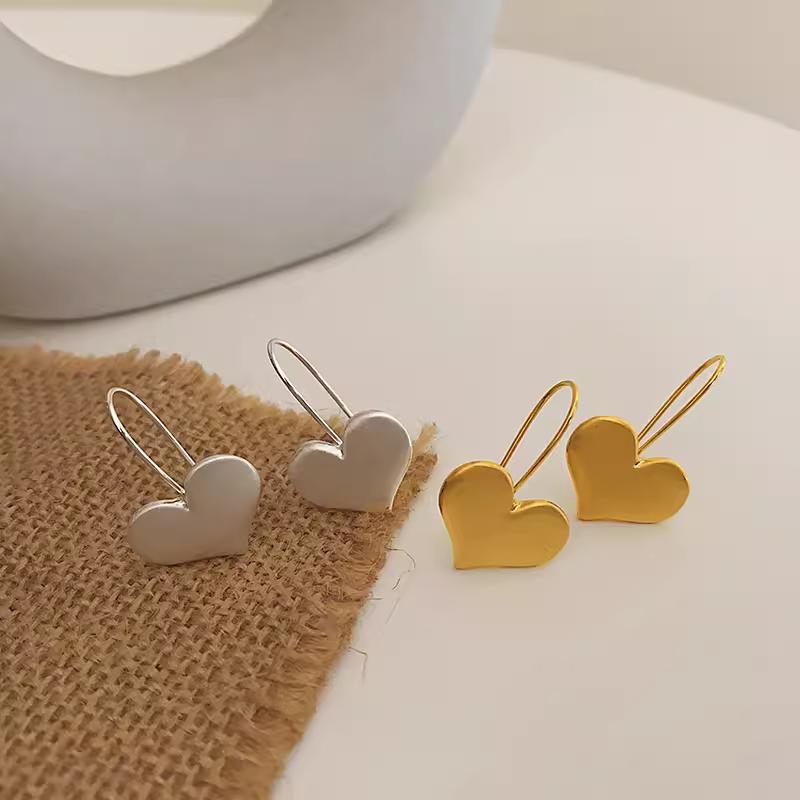 【CARA MIA】垂墜式愛心耳針 耳環 純銀耳環 耳釘 耳針 耳扣 耳飾 韓國 韓系 ins-細節圖5