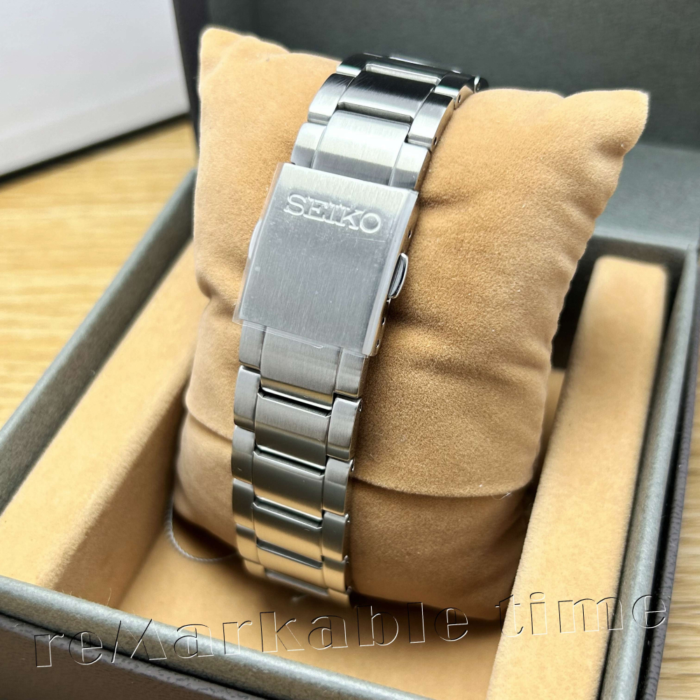 【SEIKO SOLAR】計時光動能藍寶石水晶男手錶款SSC801/SSC801P1-細節圖5