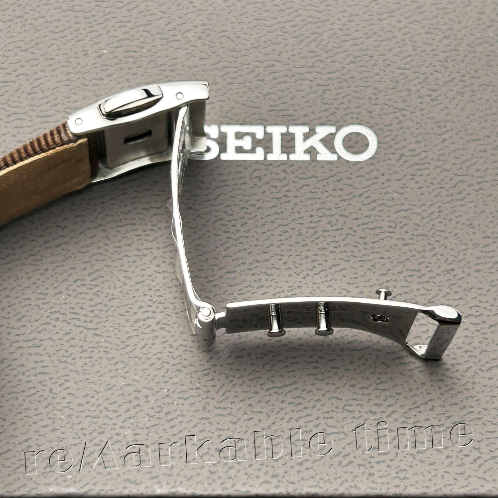 【SEIKO LUKIA】三眼藍寶石水晶皮帶女手錶SRWZ68P1/SRWZ68~送禮首選-細節圖6