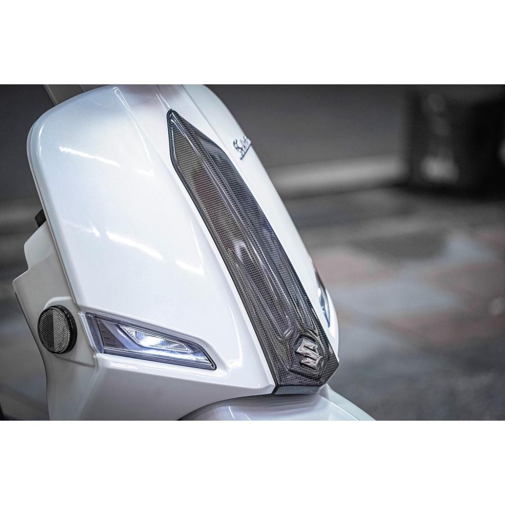 Suzuki saluto125 正卡夢 抽真空 領帶 造型飾蓋-細節圖2