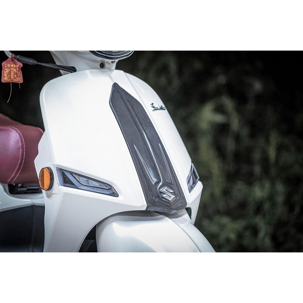Suzuki saluto125 正卡夢 抽真空 領帶 造型飾蓋-細節圖5