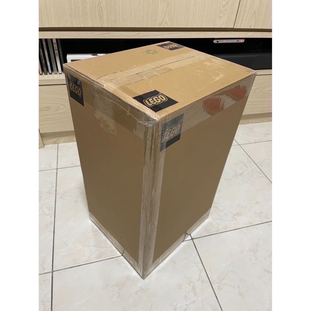 LEGO 42176 保時捷 GT4 電動高性能賽車(全新未拆封)-細節圖3