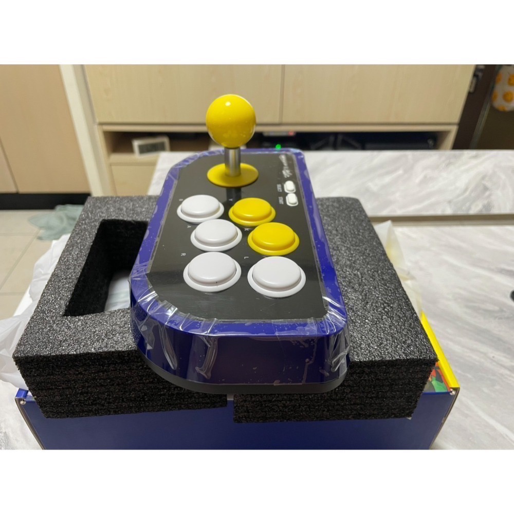 CAPCOM Retro Station Fight Stick（全新未拆封）-細節圖3