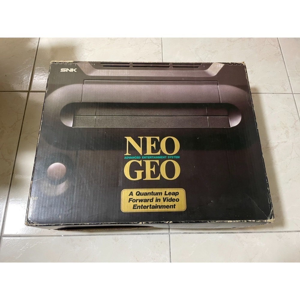 SNK NEO GEO AES 家用版主機(二手含箱子/說明書)-細節圖6
