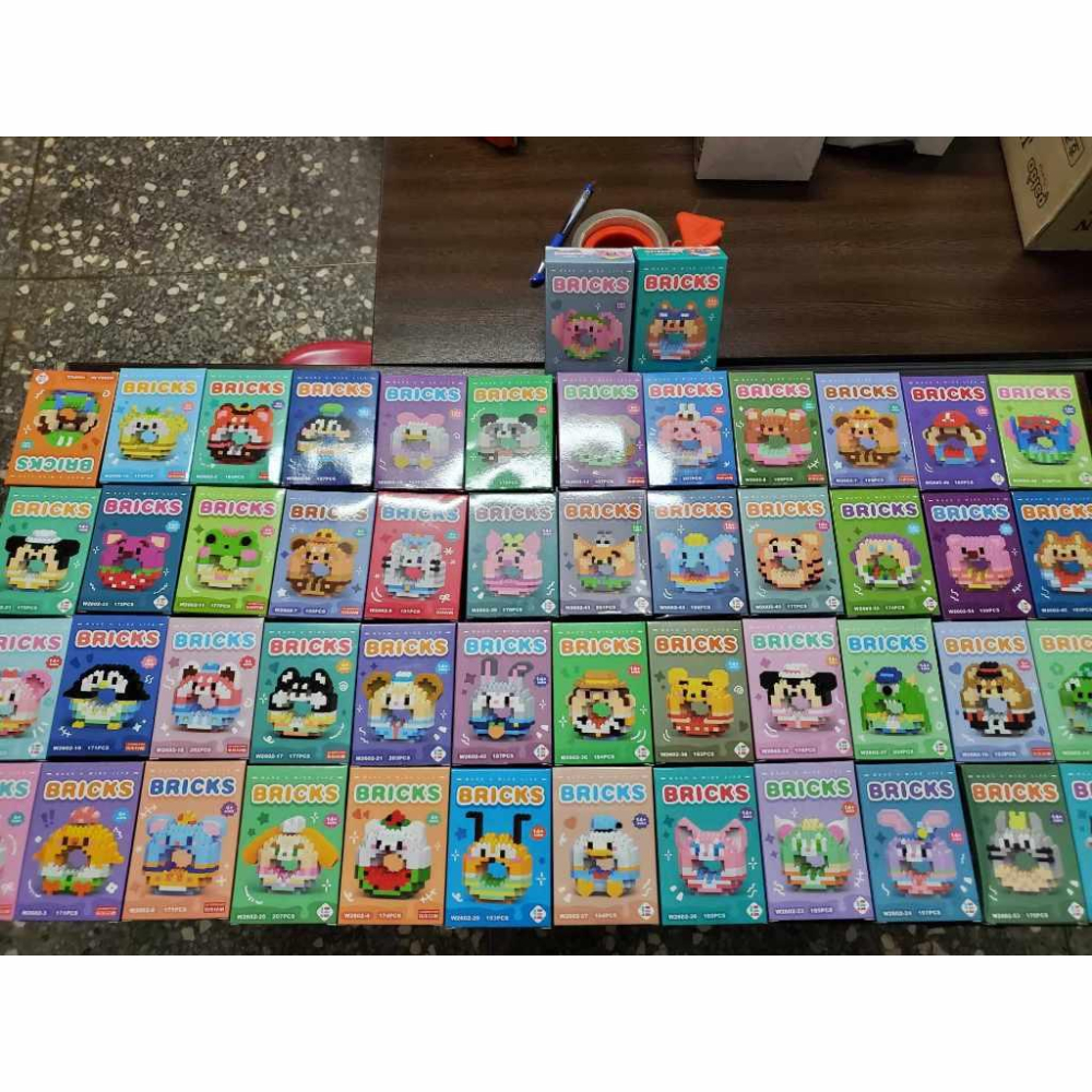 (最便宜賣)台灣發貨 可開統編 甜甜圈款總共50款 兒童禮物 公仔幼稚園禮物玩具-細節圖2