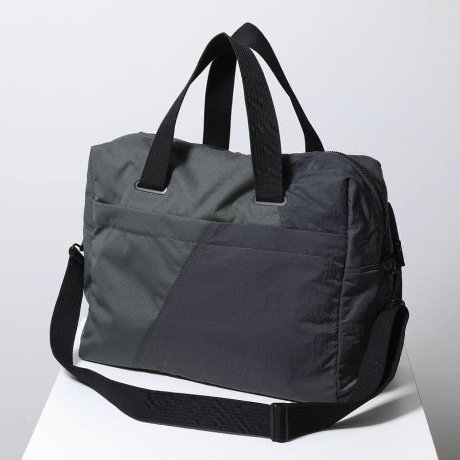 Y-3！Y3！頂級珍稀精品~週末版紋繡極限版!多用途軍綠色橄欖綠色幾何紋繡旅行袋、行李箱、側背包、手提包、筆電包、出差包-細節圖5