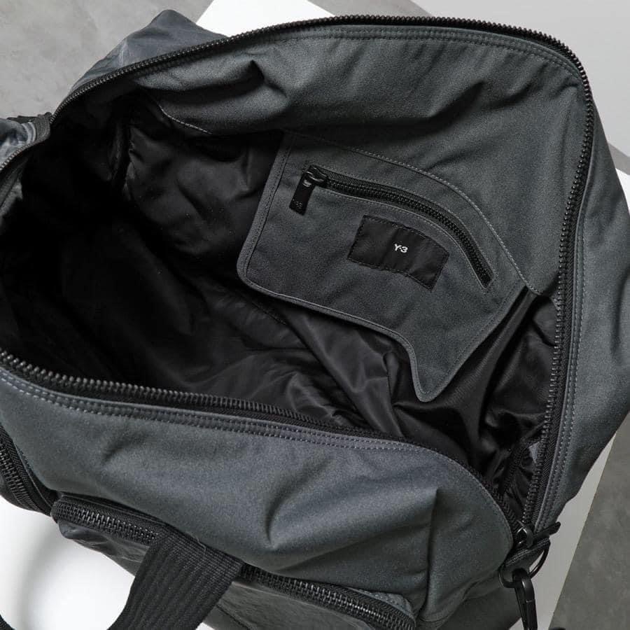 Y-3！Y3！頂級珍稀精品~週末版紋繡極限版!多用途軍綠色橄欖綠色幾何紋繡旅行袋、行李箱、側背包、手提包、筆電包、出差包-細節圖6