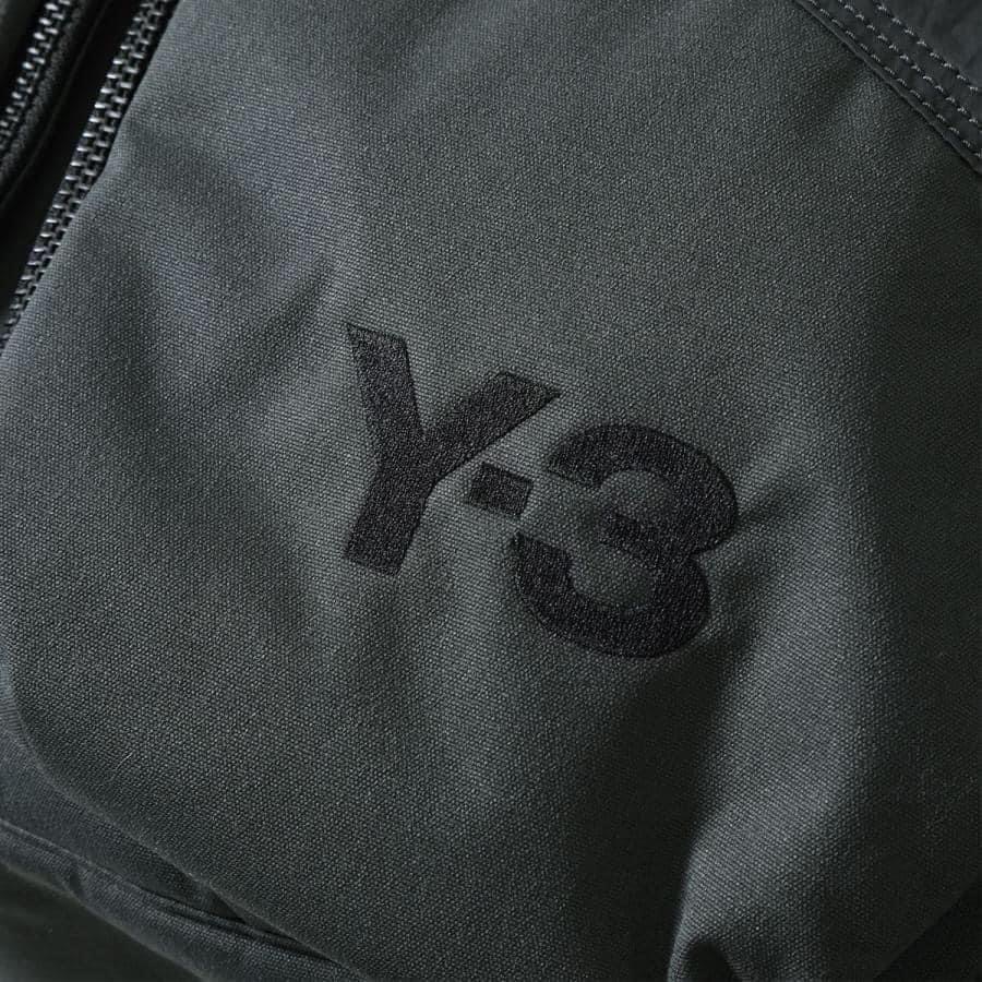 Y-3！Y3！頂級珍稀精品~週末版紋繡極限版!多用途軍綠色橄欖綠色幾何紋繡旅行袋、行李箱、側背包、手提包、筆電包、出差包-細節圖8