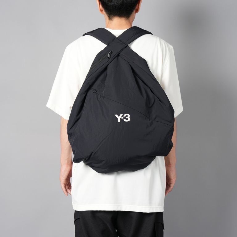 Y-3！Y3！特訂款🖤全球限量~黑色精品後背包、旅行包、健身包，認證技術包、技術實力增添🌟 旅行袋、肩背包-細節圖5