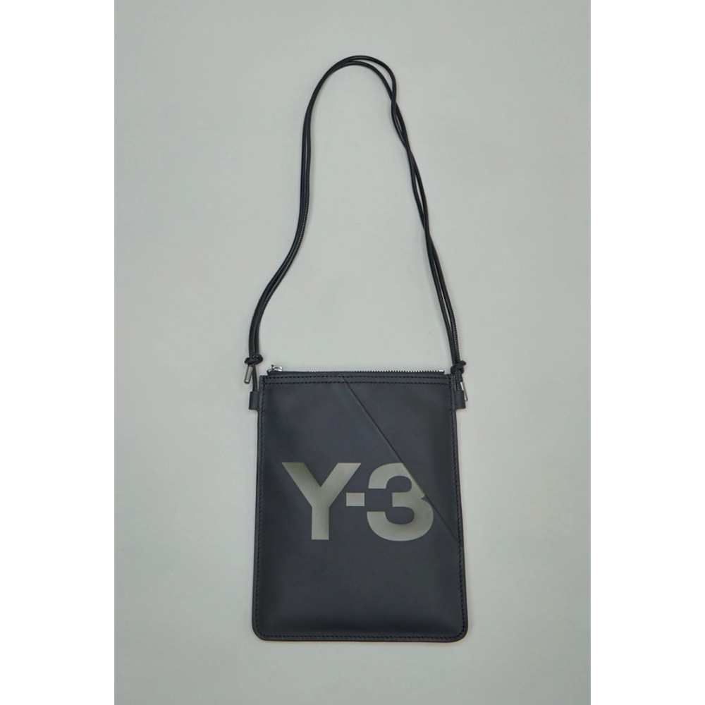 Y-3！Y3！全球限定！低配額！超限定！橄欖綠色、軍綠色💚全真牛皮～頂級側背包、斜背包、頸掛包、旅行袋、手機包、相機包、-細節圖10
