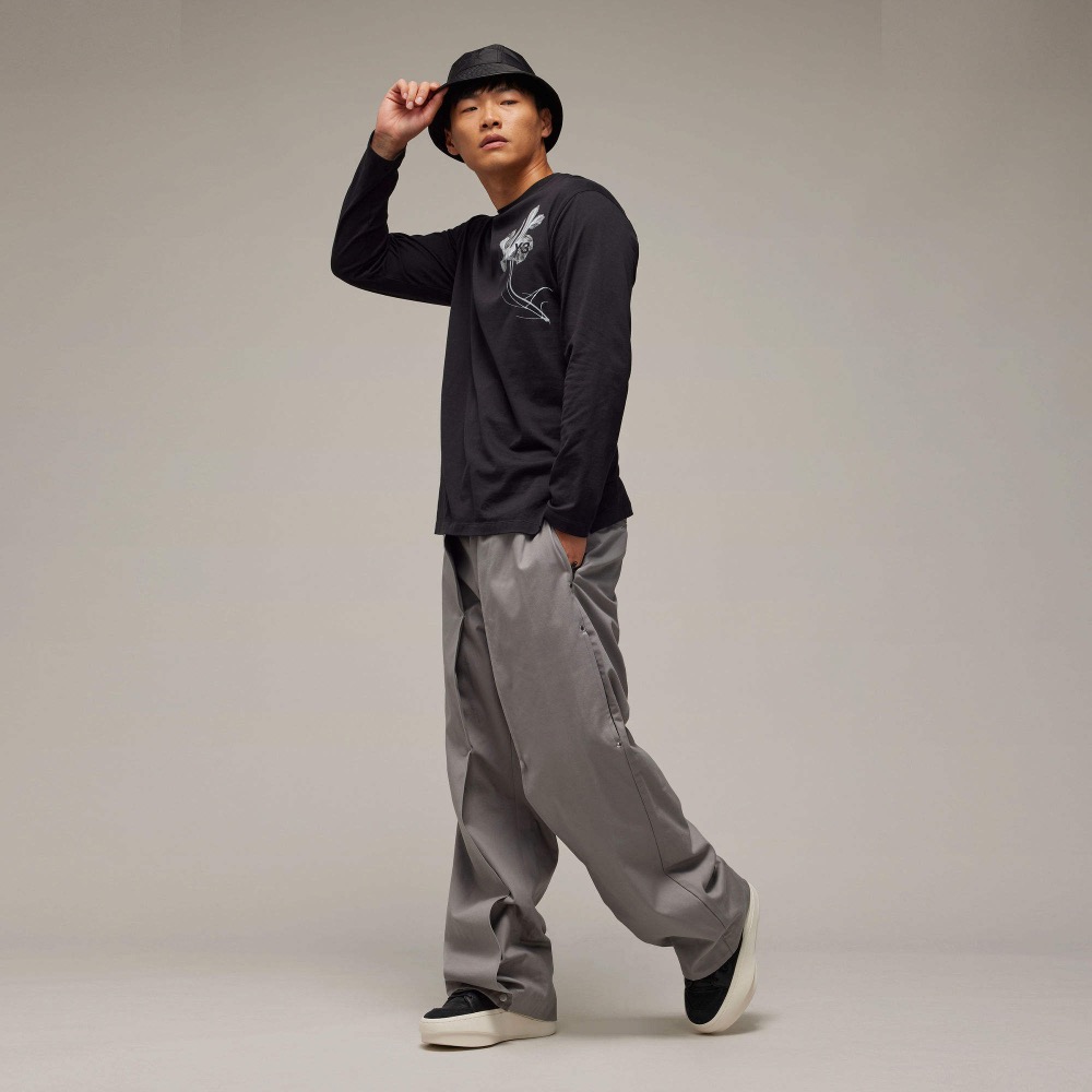 Y-3!Y3極稀有💛全球快閃限定🌟絕版花卉🌺頂級黑色刺繡~ 唯美佳作注目俐落衛衣、長袖T恤!黃金尺碼 ❤️-細節圖5