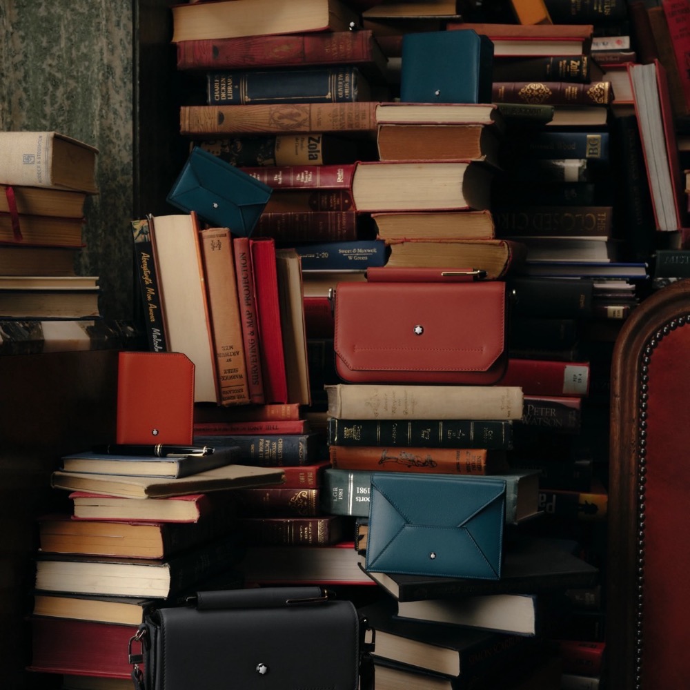 唯美絕版🌸MONTBLANC(萬寶龍)義大利製~頂級精品！湖水！藍綠色！唯美高階信封式！小牛皮~中短夾皮夾錢包信用卡夾-細節圖3