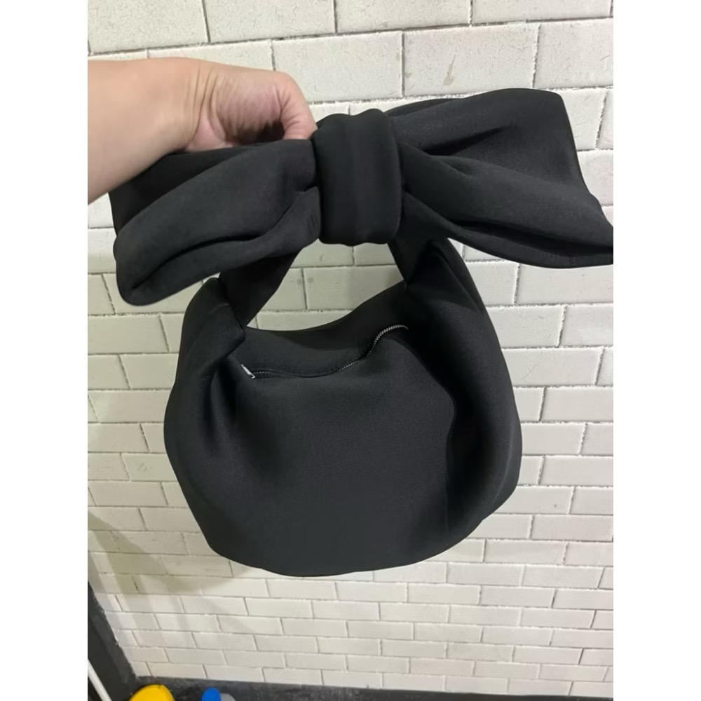 黑色蝴蝶結手提包（M)-細節圖2