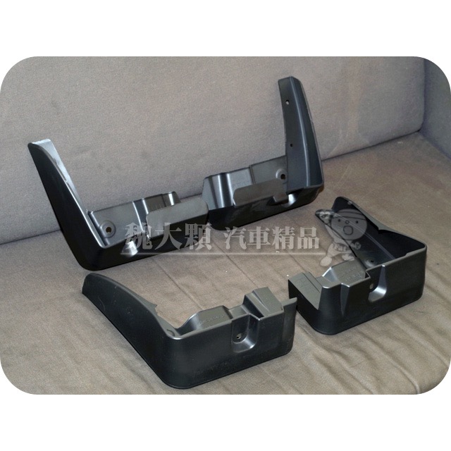 《絕版出清不退換》LEGACY(09-14) 擋泥板(一組一車份)ー全新非中古非展示 BM BR-細節圖3
