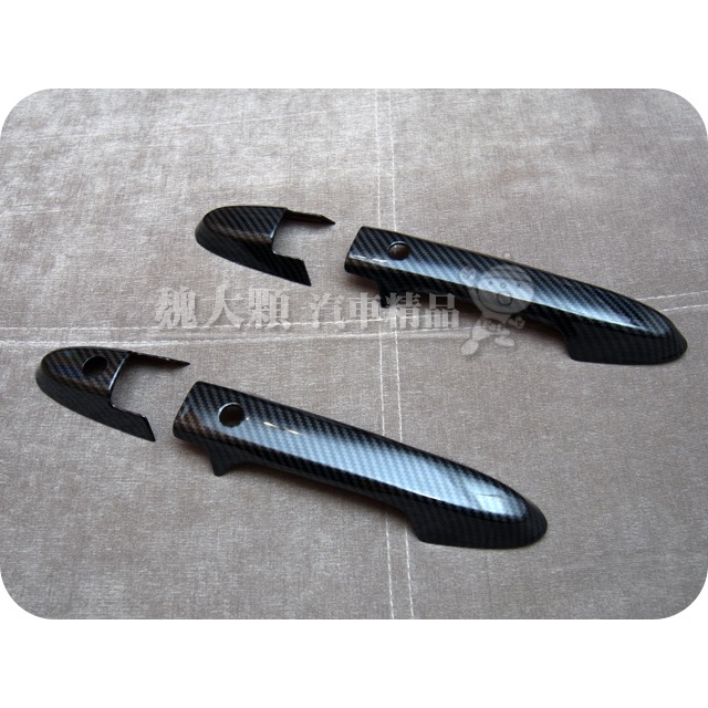 《絕版出清不退換》HR-V(16-22) 仿碳纖維前門門把飾蓋(一組一車份)ー有免鑰匙啟動 不含門碗 全新非中古非展示-細節圖2