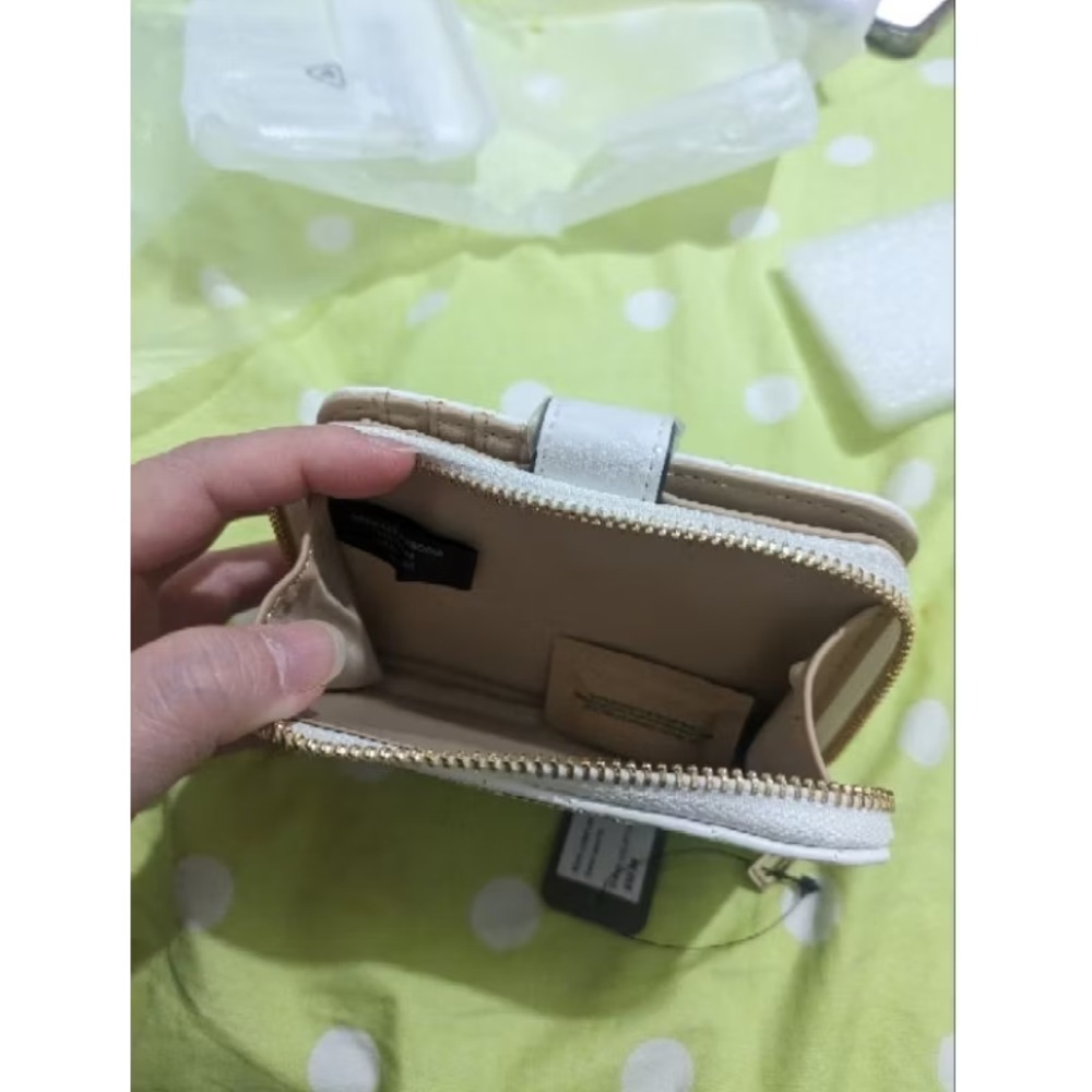 ❣️全新❣️🌼保證正品🌼GUESS短夾-白-細節圖3