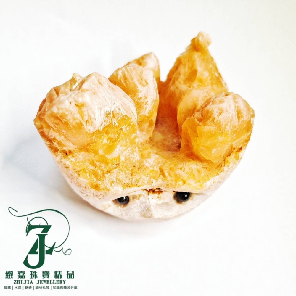 現貨 方解石一字眉小刺蝟擺件 辦公室 書桌 療癒 能量 含鐵礦共生呈現紅色 適合經營社群媒體想打響名聲者 經塔羅檢測-細節圖4