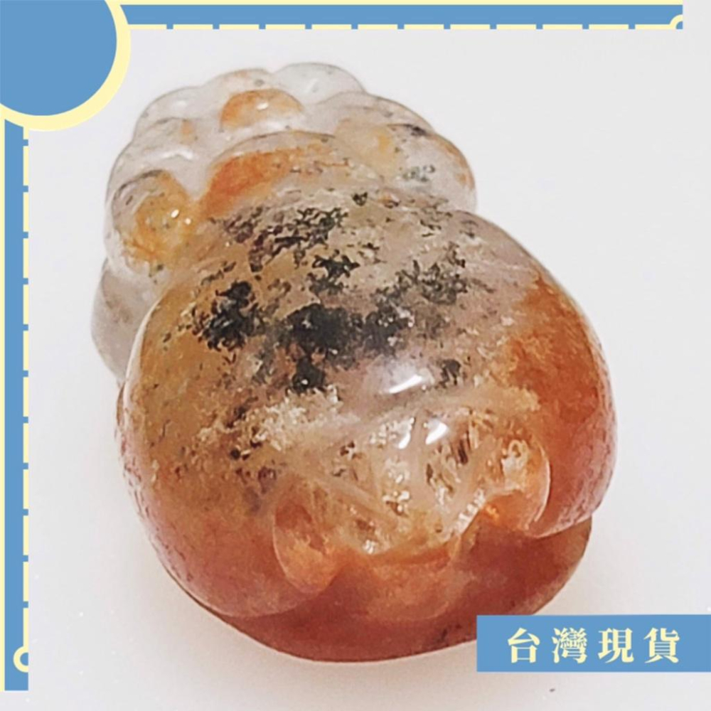 擺件_2401更 少見 橘紅彩幽靈貔貅 35*18*14mm 墜孔 可綁項鍊、掛件 或當擺件 彩幽靈 四季幽靈 招財-細節圖2