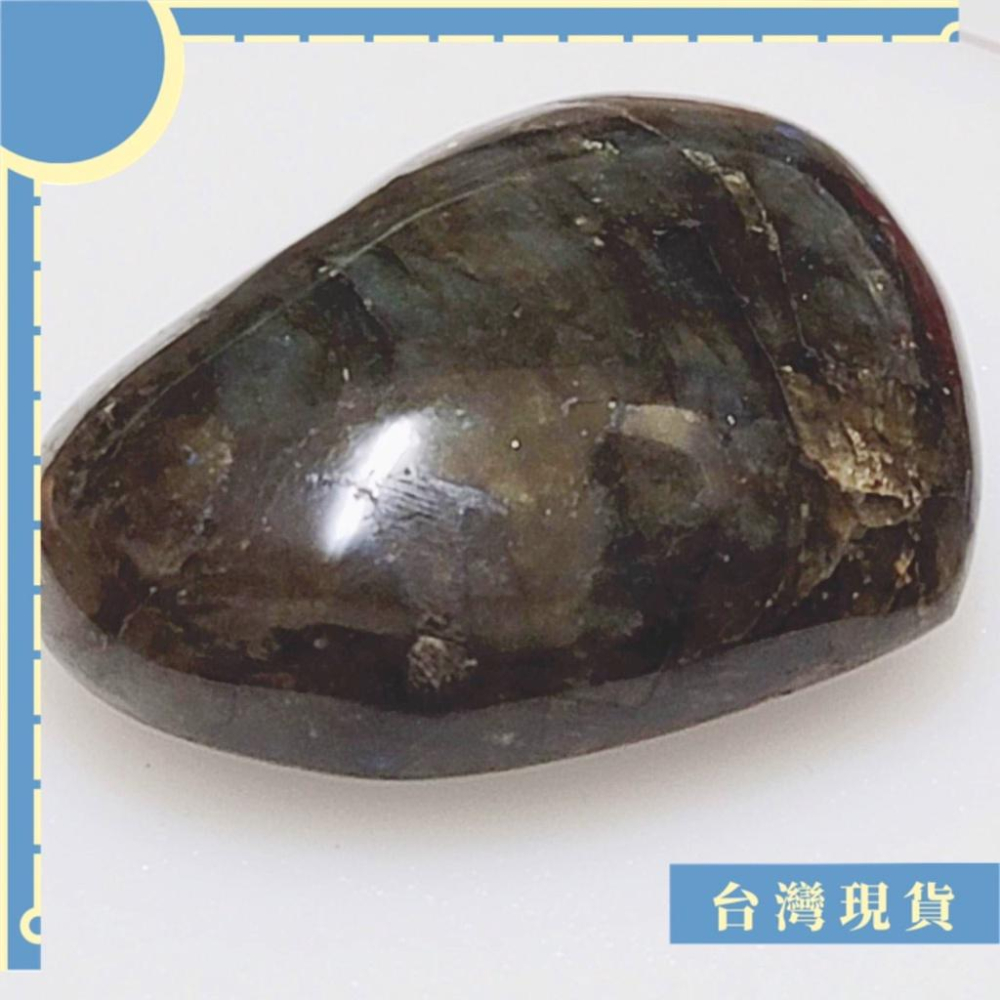 擺件_拉長石原礦愛心把玩件 擺件 不附座 5-6cm大小 隨機出貨 撫慰舒緩 頂輪-細節圖2