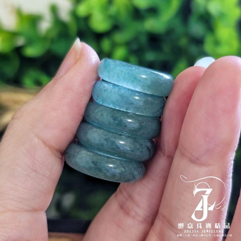 翡翠 戒指 福利 完美 威藍綠色 玉戒 有棉但透 16.2~17.3圍 內徑 瓜料 天然A貨 戒圈 飄綠花-細節圖5