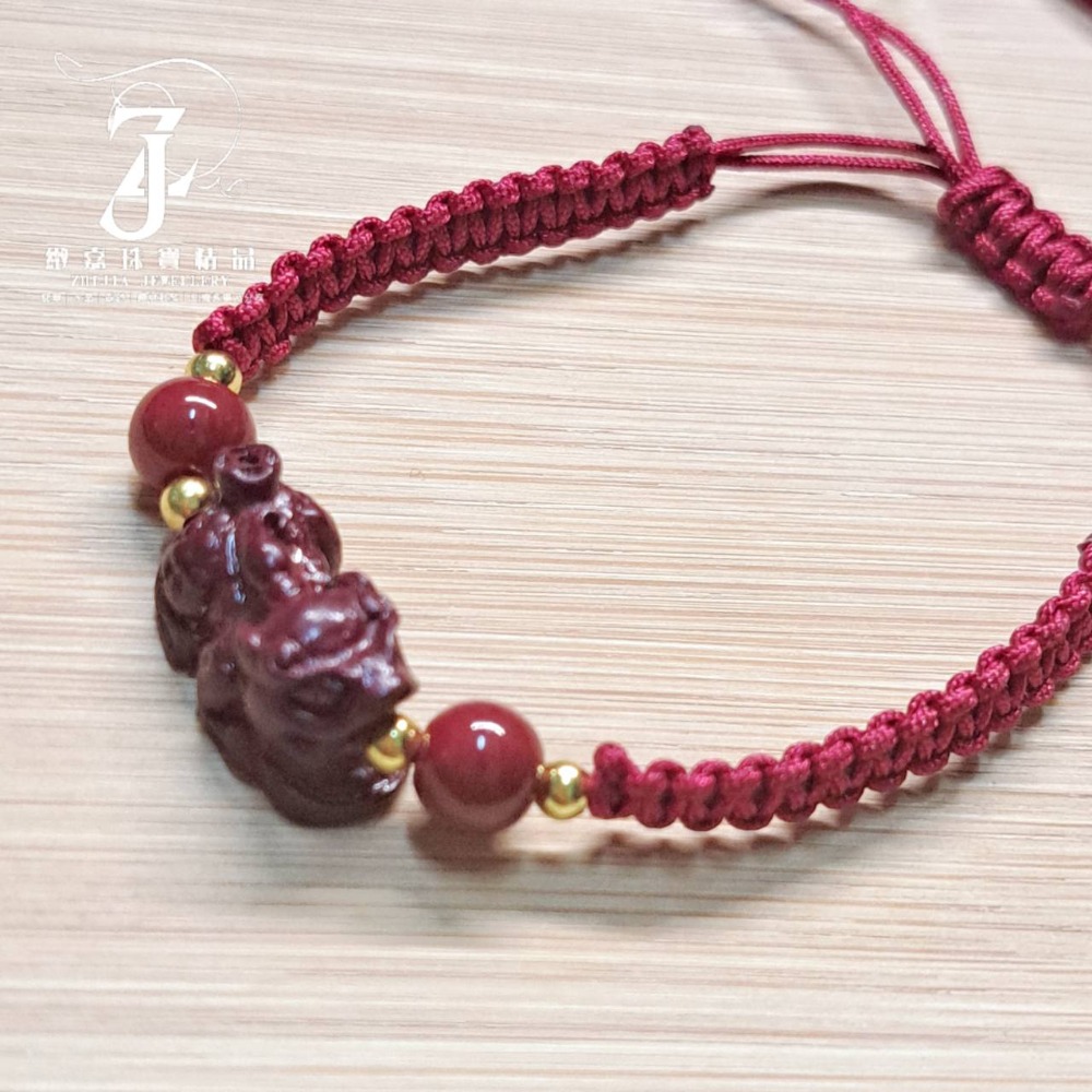 各式朱砂手繩、腳繩 多款可選 紫金砂 細繩 平安扣 貔貅 錢幣 無限 花 五路財神 平安 硃砂 避邪 化煞 防小人-規格圖5