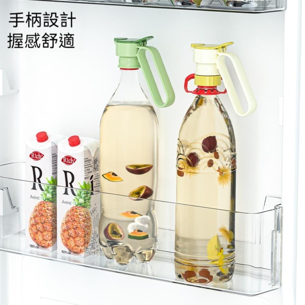 『熊愛貝百貨』按壓出水導流順暢出水蓋保特瓶油瓶冷水壺密封控量附把手飲料瓶蓋-細節圖4