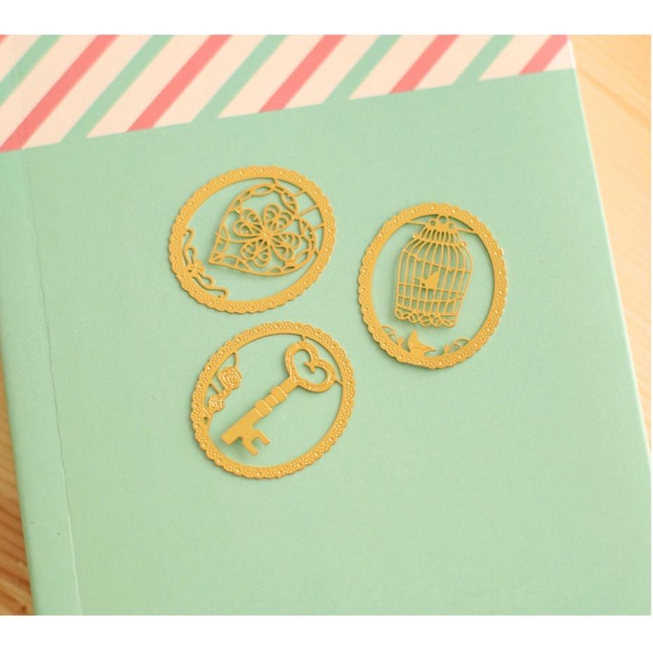 『熊愛貝百貨』韓系奢華風可愛蕾絲金屬鏤空迷你童話書簽-細節圖5