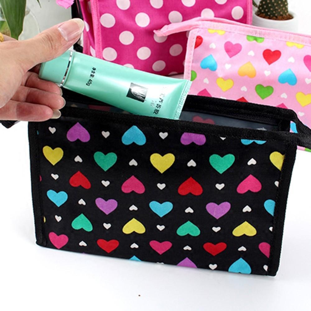 『熊愛貝百貨』多功能防潑水化妝包洗漱包收納袋 立體車縫加固車邊 顏色隨機-細節圖2