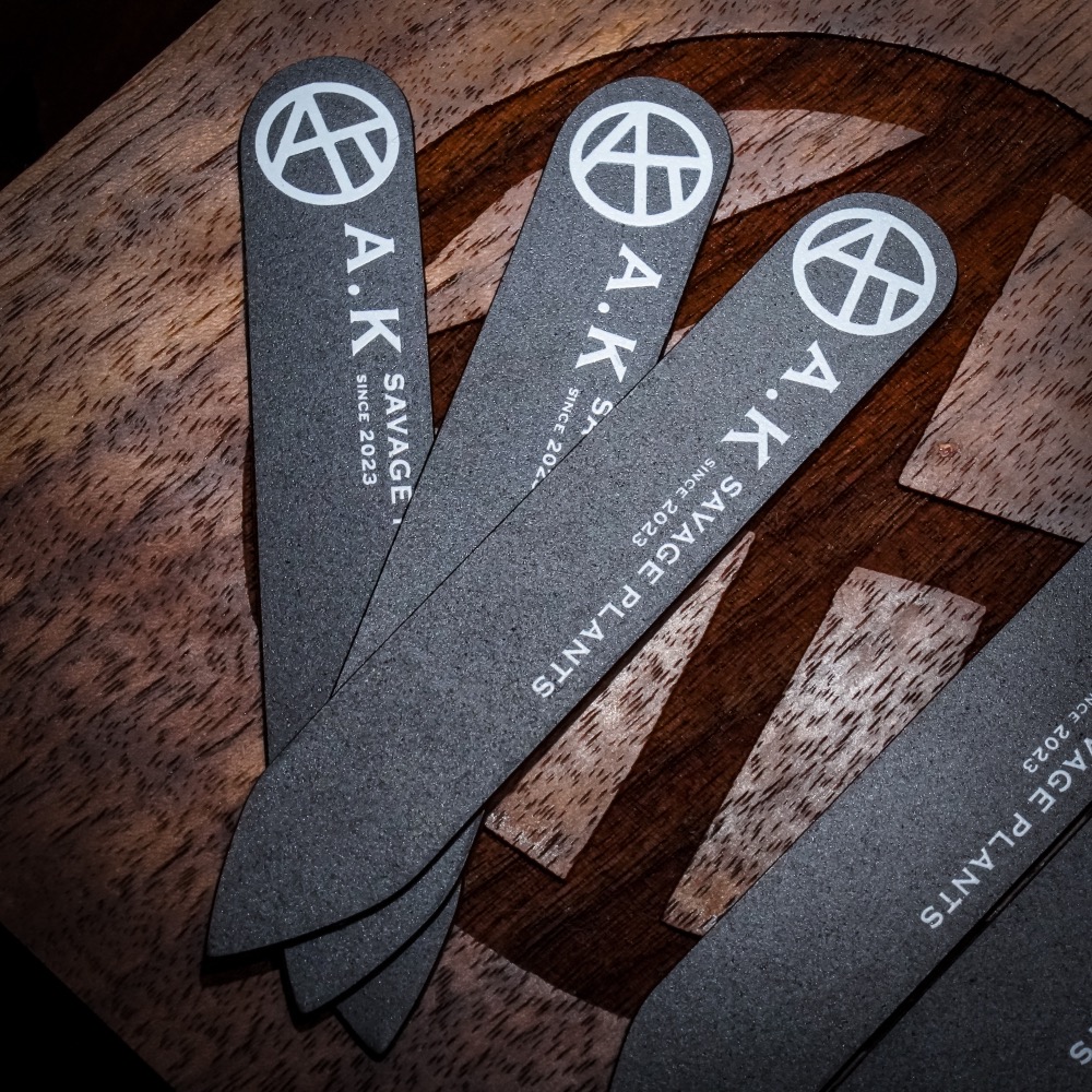 《 A.K SAVAGE PLANTS 植潮花牌》PVC高質感霧面黑｜防水｜耐曬｜花牌｜植物花牌｜龍舌蘭｜塊根｜觀葉-細節圖4