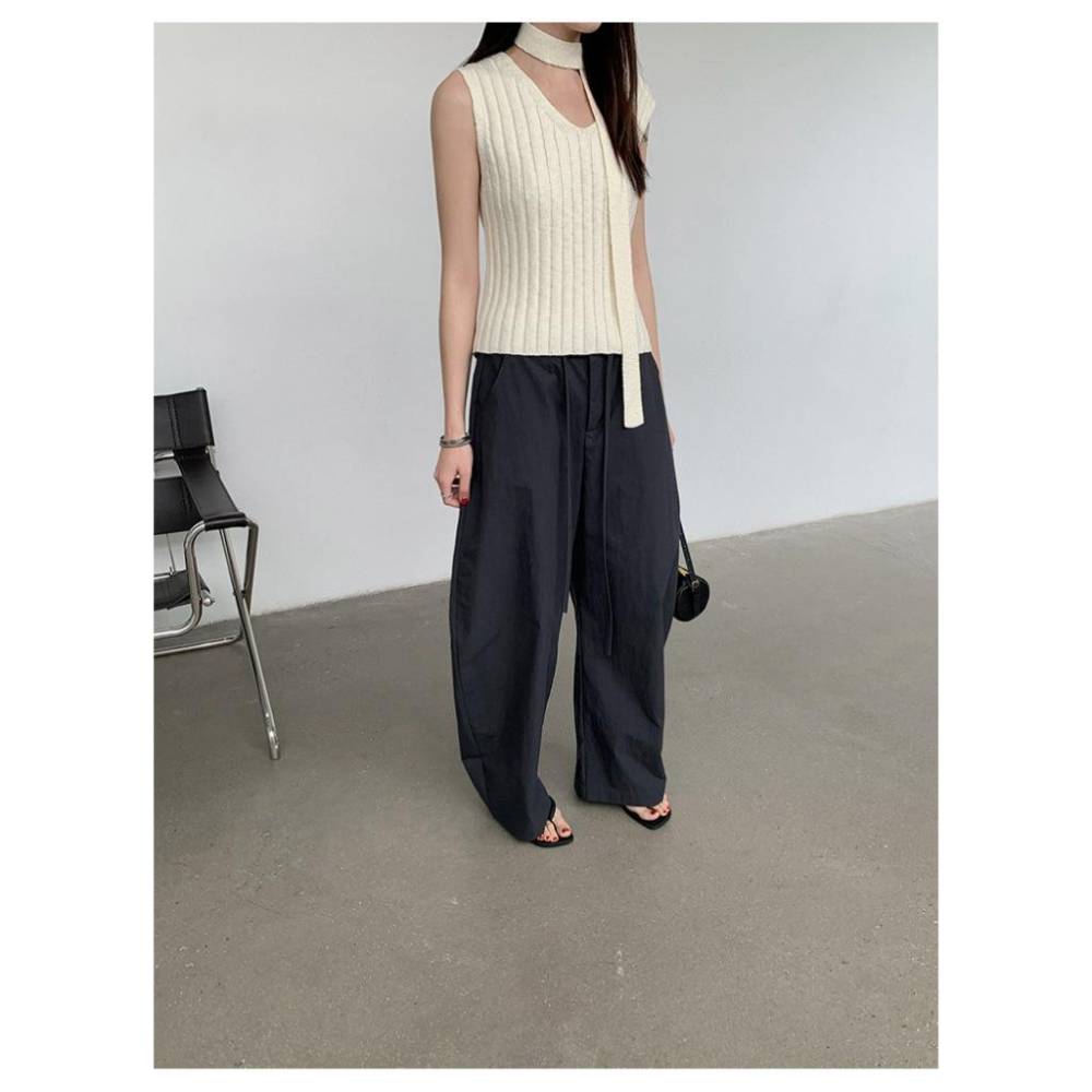 533 |  現貨 過年紅色韓國綁帶坑條V領針織背心馬甲附腰帶-細節圖9